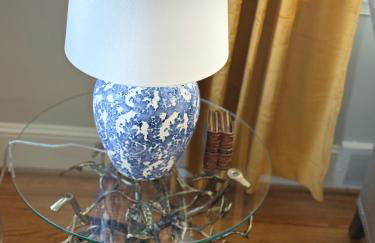 Perfect 4bdrm home with Antique & Modern Accents for Getaways - Foto 17