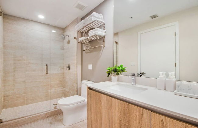 Spacious 2-Bedroom Apartment - Photo 19