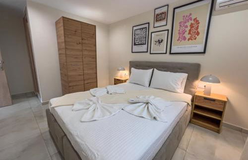 Loridis Central Apartments - Photo 16