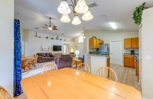 Family Home with Pool Visit Disney and Orlando Parks! - Foto 5