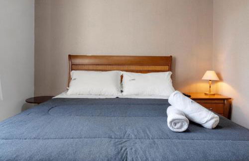 Casa de Pedra 2 Suítes c/ Piscina by Achei Gramado - Photo 27