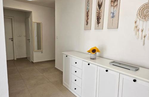 Sunflower Apartment - Photo 30