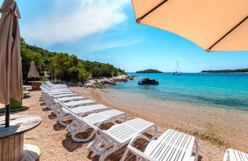 Cozy and Chic Little House with Pool Ivinj-1 Vodice - Foto 11