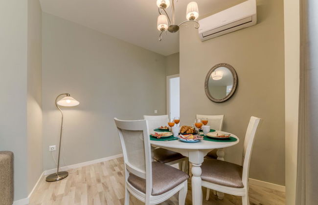 1 bed Superior Holidays2Malaga - Photo 23