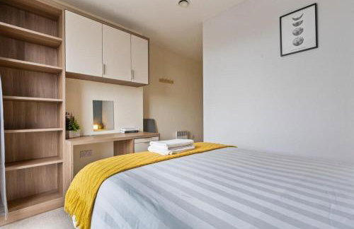 Tranquil Telford Retreat with 2 Bedrooms - Foto 25