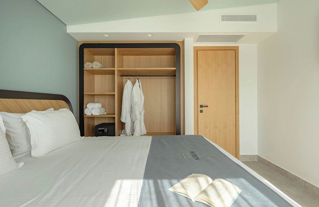 Nerium Luxury Suites - Photo 73