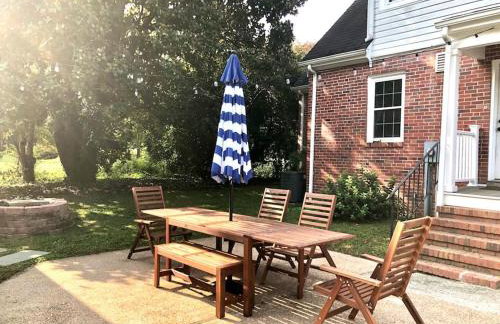 Waterfront Home With Boat Dock & Study - Photo 32