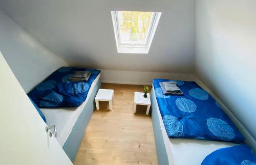 House l 10 Beds l 5 Bedrooms l 4 Bathrooms l WI-FI - Foto 14