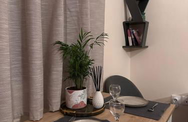 Jo's Studios - Photo 12