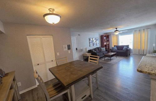 Emerald Gem 0.7 miles from beach - Foto 39