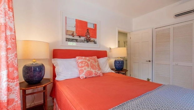 The Little White House 5 Bedroom Home - Foto 3, Habitación