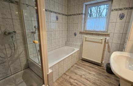 Bei Fürstenfeldbruck Landsberg Ferienwohnung in Moorenweis OT Dünzelbach Beim Binegger - Foto 17