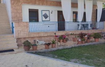 Asterios House - Photo 41