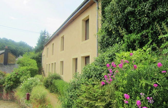 Modern Farmhouse in Chassepierre With Terrace - Foto 64