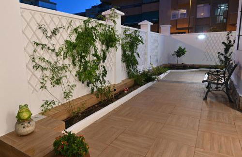 WonderStays Villa Lucía - Photo 77