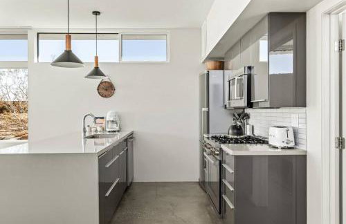 Steel & Solace By The Cohost Company - Foto 77