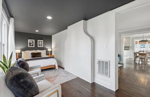 Minutes to Beaches - Home Theater, Couples Retreat - Foto 14