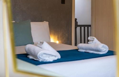 Modern City Centre Townhouse sleeps 10 & Parking - Foto 28