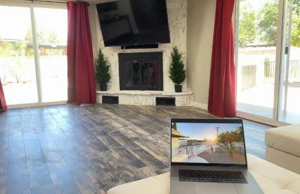 Private Home - Heated Pool, Billiards, Darts, Foosball, Fireplace, 5 Smart TVs, BBQ, Cotton Bedding - The Saguaro Sanctuary, Pool Heat Optional - Foto 45