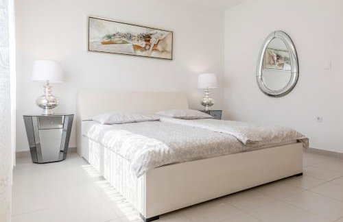 Apartments Zdenka - Photo 18