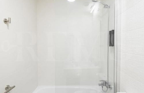 Modern apartment with patio & parking REMS - Foto 15