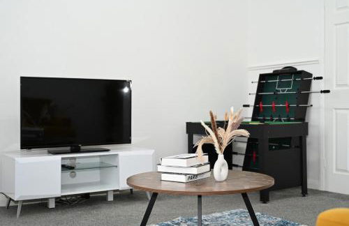 Contractor-Friendly 3Bed & Holiday Let - Walk to Metro - Free Driveway Parking, Sleeps 6 - Close to City Centre - Foto 12