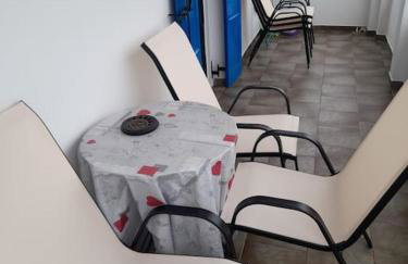 Παραθαλάσσιο εξοχικό σπίτι με θέα τον κόλπο Βάρης - Photo 28