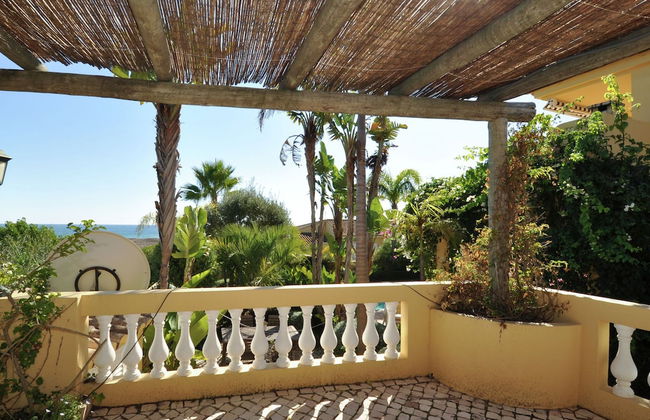 Semi-detached Villa With 1 Bedroom Located Near Meia Praia Beach - Lagos - Foto 35