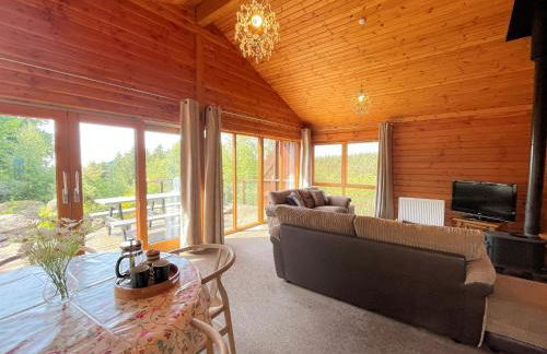 Beautiful 2BR Beach Lodge Set In Stunning Gardens - Pass the Keys - Photo 6