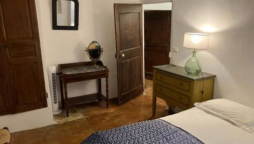 Le Baguier, maison de caractère dans hameau typique provençal - Foto 5