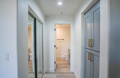 Lavish 2BD Walk to Westgate Pool Gym WD - Foto 51