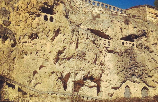 Quejigares de Barriopedro & Brihuega Hiking Tour - Photo 7