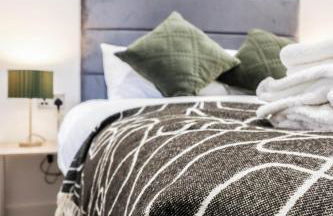 The Wycombe Pad - 2BR Ground Floor Apt with A Private Entrance & Free Secure Underground Parking - Foto 36