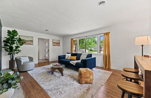 Entertainment Haven w Firepit, Games & Fenced Yard - Foto 24