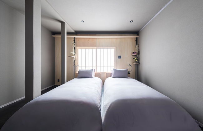 THE CELESTIAL - Foto 2