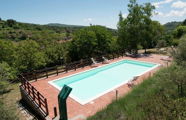 Villa in Casentino With Pool & Castle Views - Foto 1