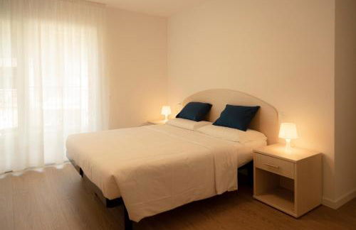 HOLIDAY APARTMENTS GIULIA - Blue - Photo 1