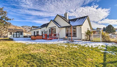 Alluring Home with Fire Pit Less Than half Mi to OIT! - Foto 2