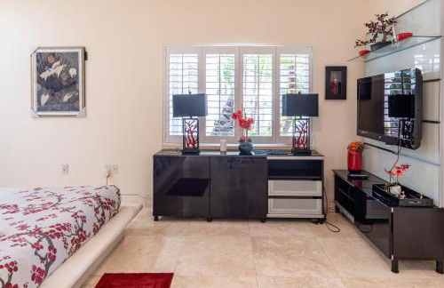 Oceana Blue / Beach Front / Pool / Bar / Relax - Foto 32