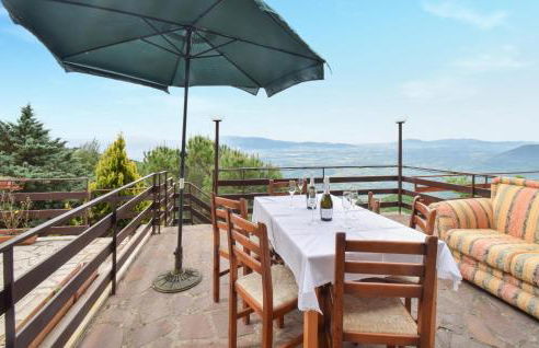 Gorgeous Home In Serrone With Wifi - Foto 1