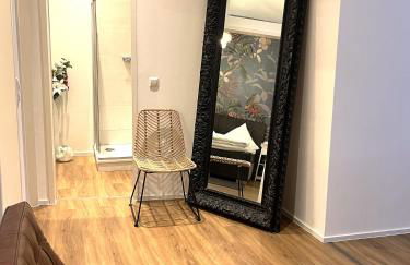 Loft directly next to Oktoberfest and downtown - Photo 12