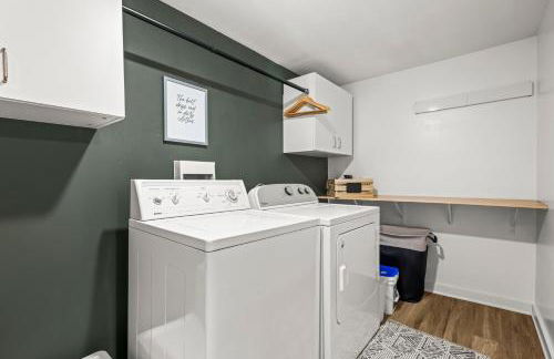 5280 Oasis - Hot Tub Walk to Sloan's Lake - Foto 44