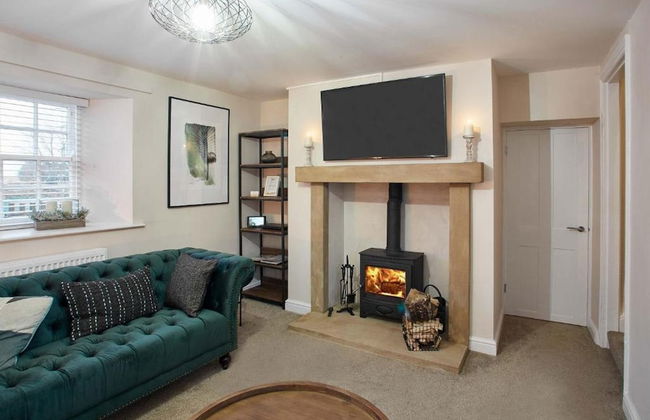 Host Stay Middle Farmhouse - Photo 22