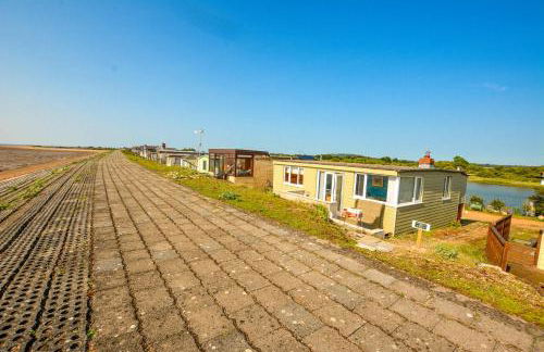 beautiful eco-beach house next to bird reserve - Foto 6