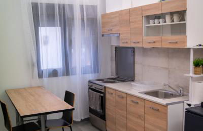 Bill and Dim in Xrisoupoli - Photo 3