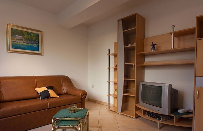 Cozy Apartment in Malinska near Sea - Foto 5