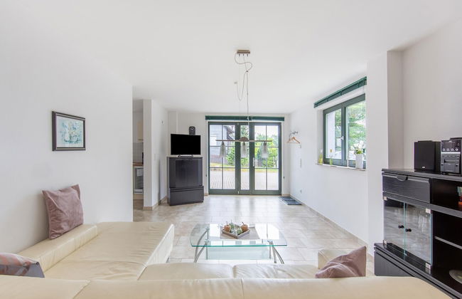 Spacious Semi-detached House With Wood Stove Located Directly on the Rennsteig - Photo 56