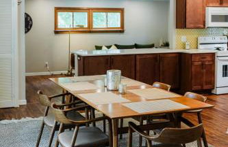 Beautiful 3BR Home Near Lake MI - Photo 17