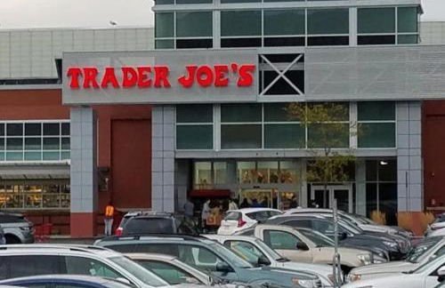 Central 1-BR Condo Assembly Row Gym & Pool Sleep 5 - Photo 65