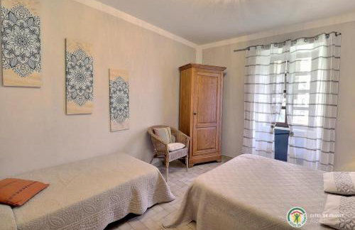 Gite les Oliviers - Le Domaine du Viticulteur - St Maurice d Ibie - Foto 11